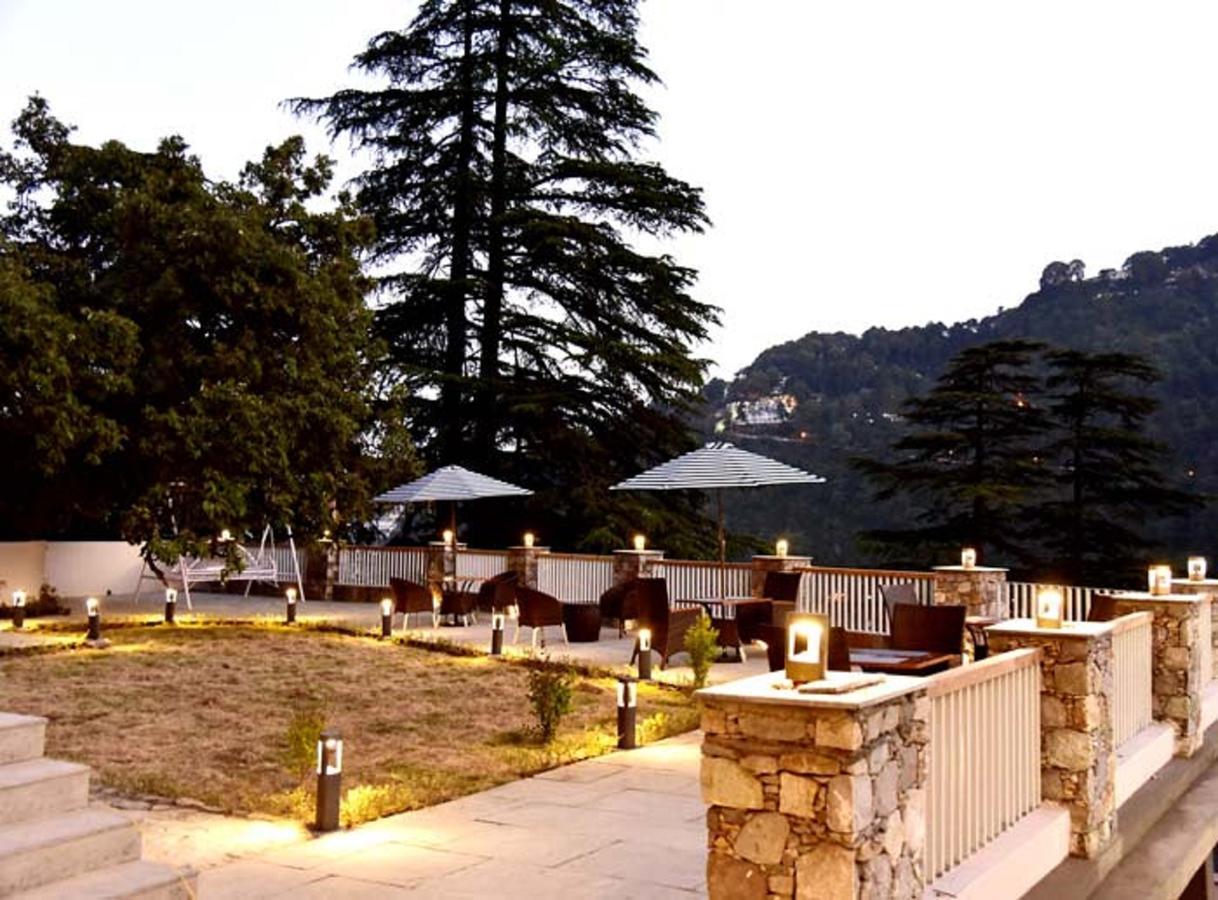 Season Hotel Nainital Exterior foto